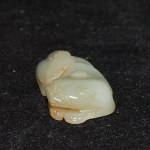 Antikes kleines Jade Beast als Anhänger